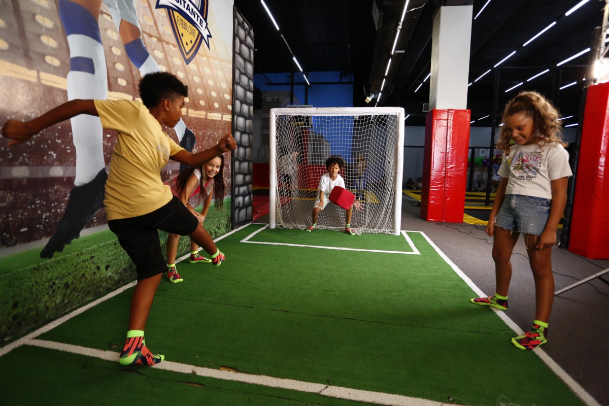 Campo de Futebol na Urban Motion